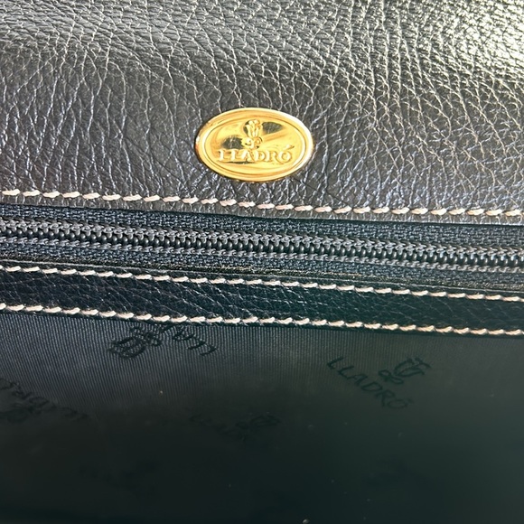 Lladro black and brown small adjustment strap crossbody leather bag purse - Picture 10 of 16